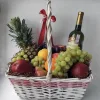 Корзина «Южное изобилие» с фруктами и вином