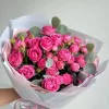 Букет «Малиновый плюш роз» из 11 кустовых роз (70 см)