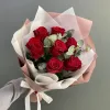 Букет из 7 красных роз (местная, 50 см)