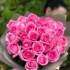 Букет «Розовый купол роз» из 31 розовой розы (местная, 50 см)