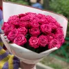 Букет из 31 розовой розы (местная, 50 см)