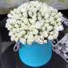 Коробка «Белый купол» из 21 белой кустовой розы (50 см)