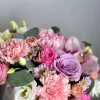 Коробка «Лиловый акварель» с розами, орхидеями цимбидиум и гвоздиками