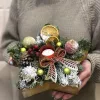 Композиция «Звёздная ёлочка» в деревянном ящике-звезде с елью, шишками и свечой