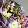Букет «Сиреневый акварель весны» с розами, хризантемой и эустомой