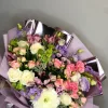 Букет «Сиреневый акварель весны» с розами, хризантемой и эустомой