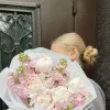 Букет «Пудровый май» с маттиолой и пионами
