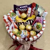 Корзина «Шоколадный праздник» из Kinder, Ferrero Rocher и сладостей